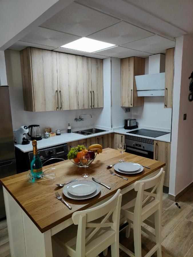 City Central Apartment With Large Patio By Namaste Elite Torremolinos Exterior photo